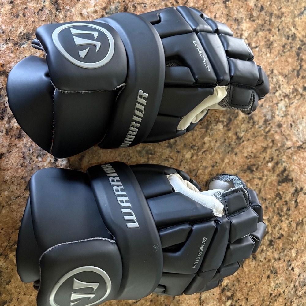 Warrior Lacrosse gloves